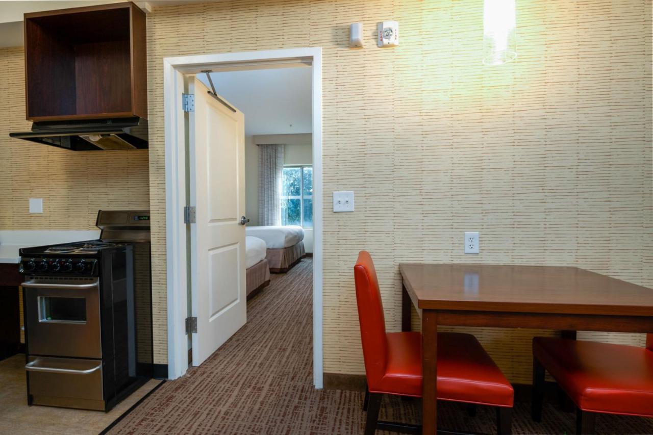 Hotel By Marriott Philadelphia Great Valley/malvern